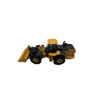 ERTL John Deere Wheel Loader  1/32 Yellow Gray Toy TOMY 5 1/2"